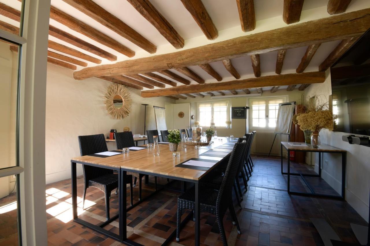 Clairefontaine-en-Yvelines Moulin De Vilgris B&B 외부 사진