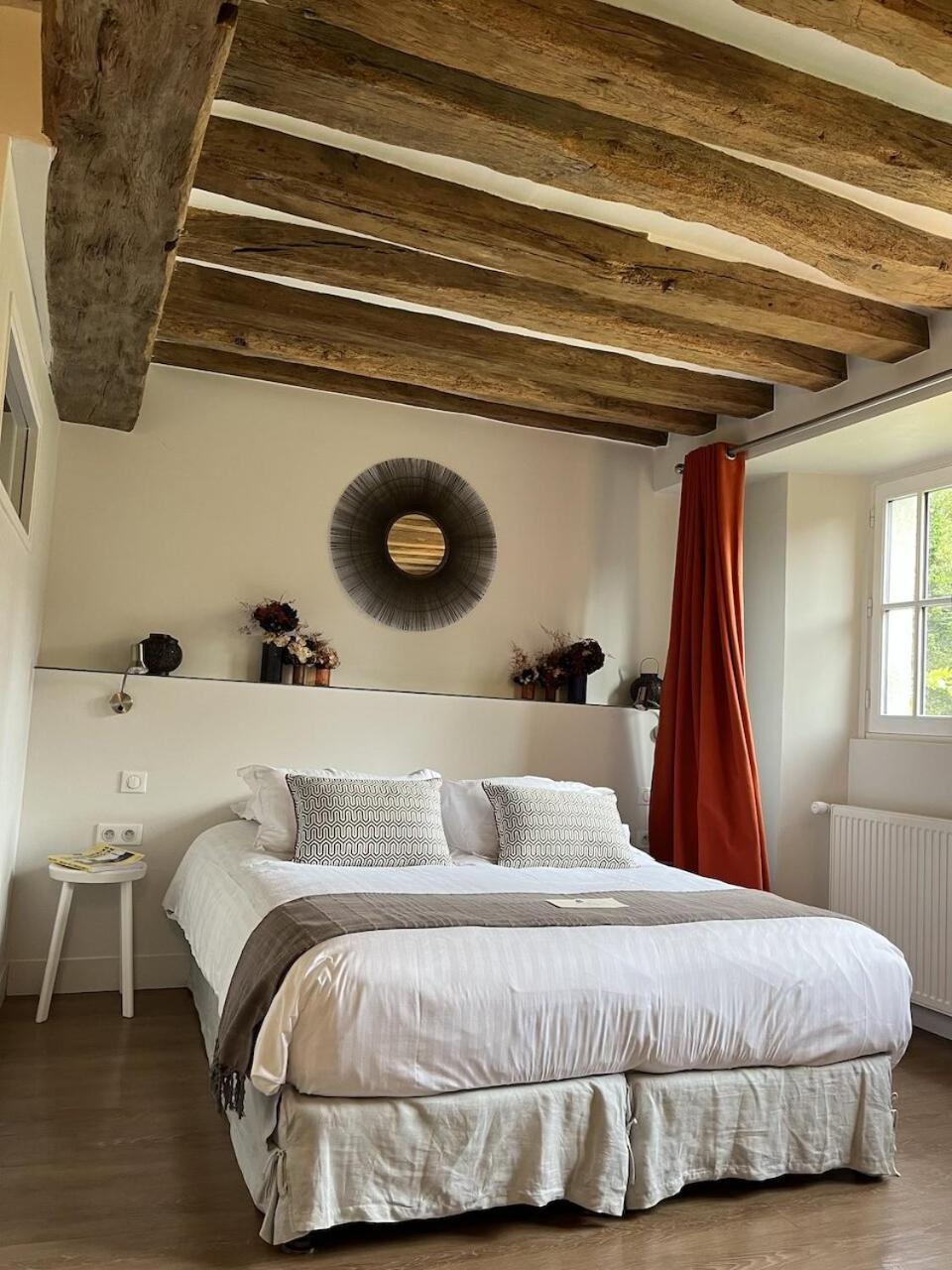 Clairefontaine-en-Yvelines Moulin De Vilgris B&B 외부 사진