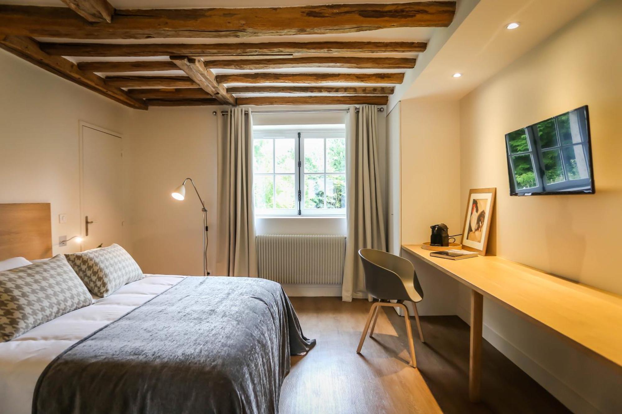 Clairefontaine-en-Yvelines Moulin De Vilgris B&B 객실 사진