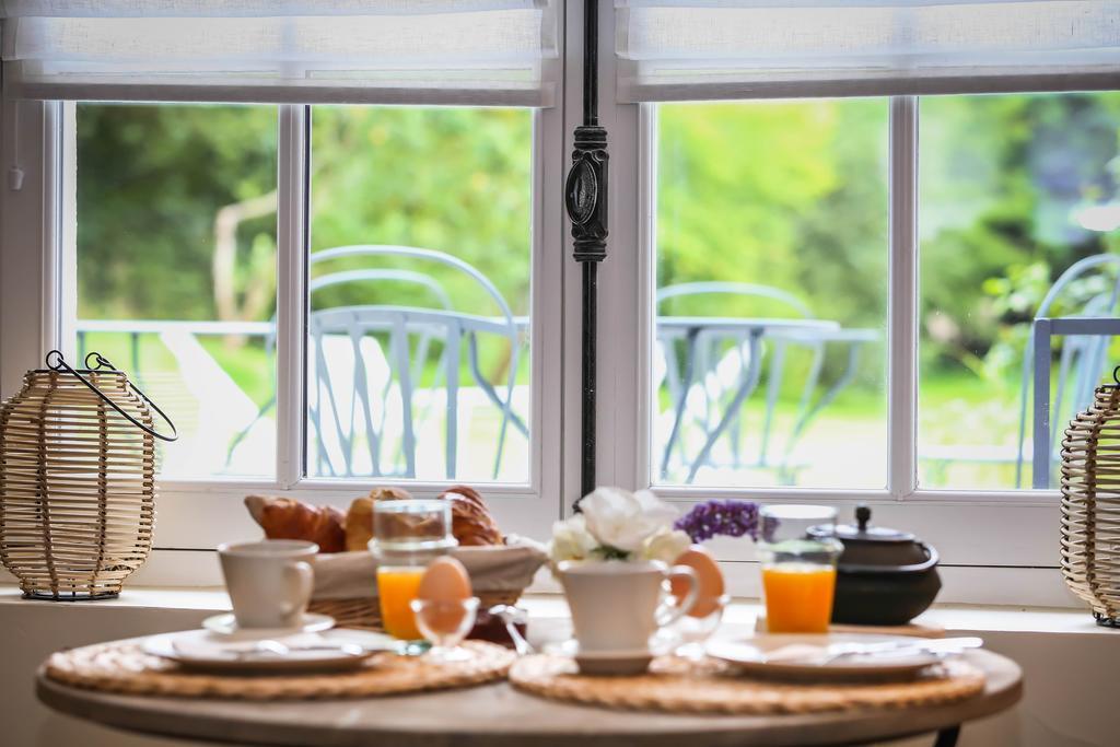 Clairefontaine-en-Yvelines Moulin De Vilgris B&B 외부 사진
